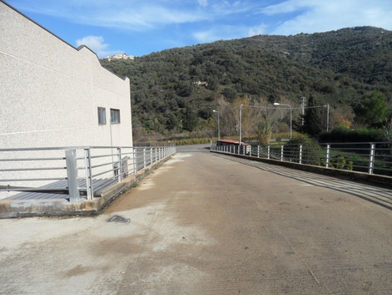Immobile industriale a Sinagra