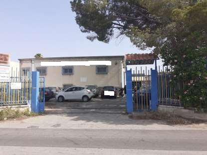 Immobile industriale a Siracusa