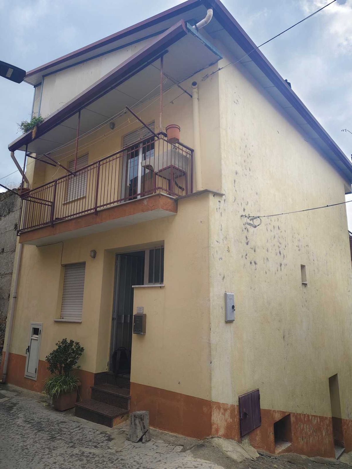 Immobile residenziale a Limina