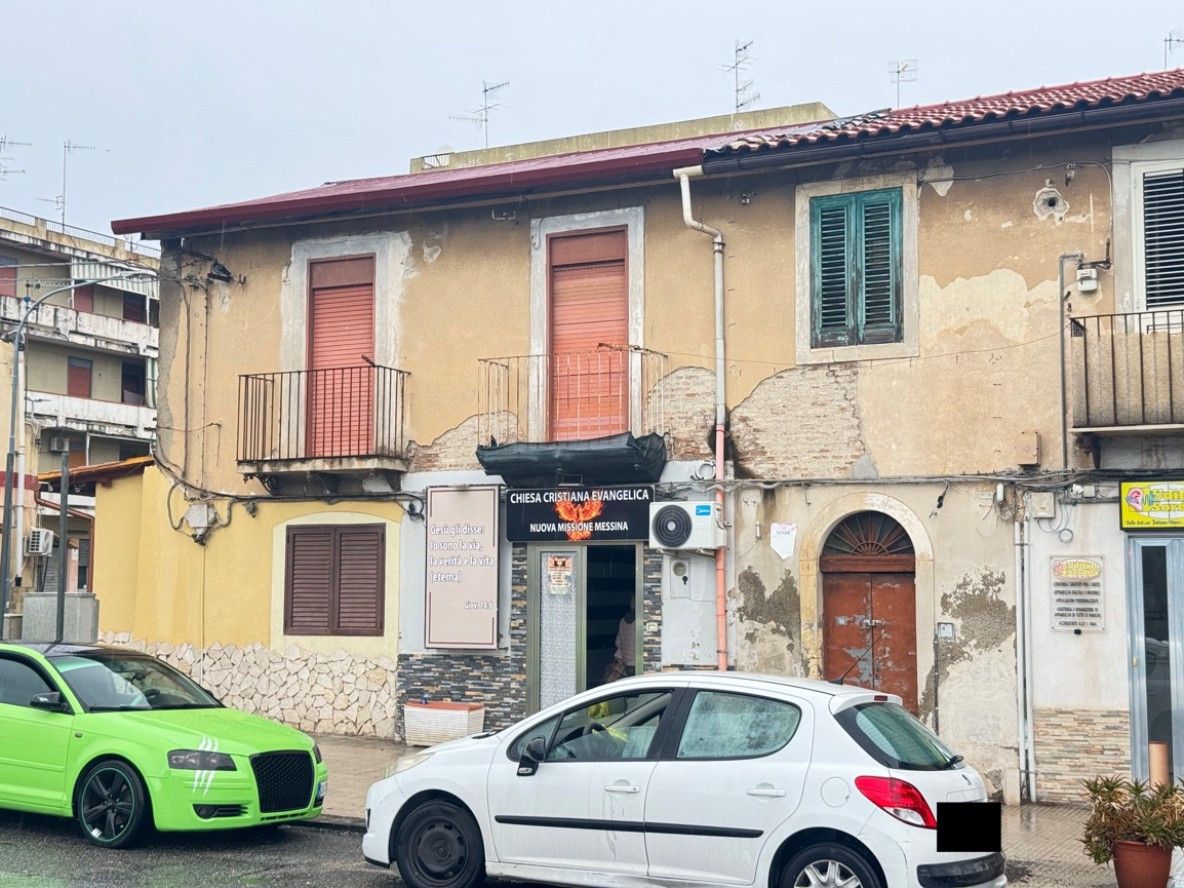 Immobile commerciale a Messina