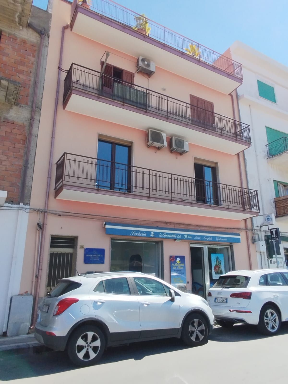 Immobile commerciale a Terme Vigliatore