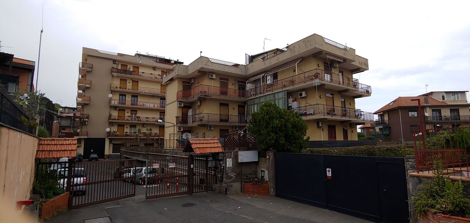 Immobile residenziale a Gravina di Catania